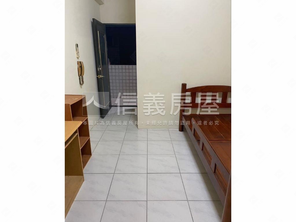 勤益科大收租套房Ｂ房屋室內格局與周邊環境