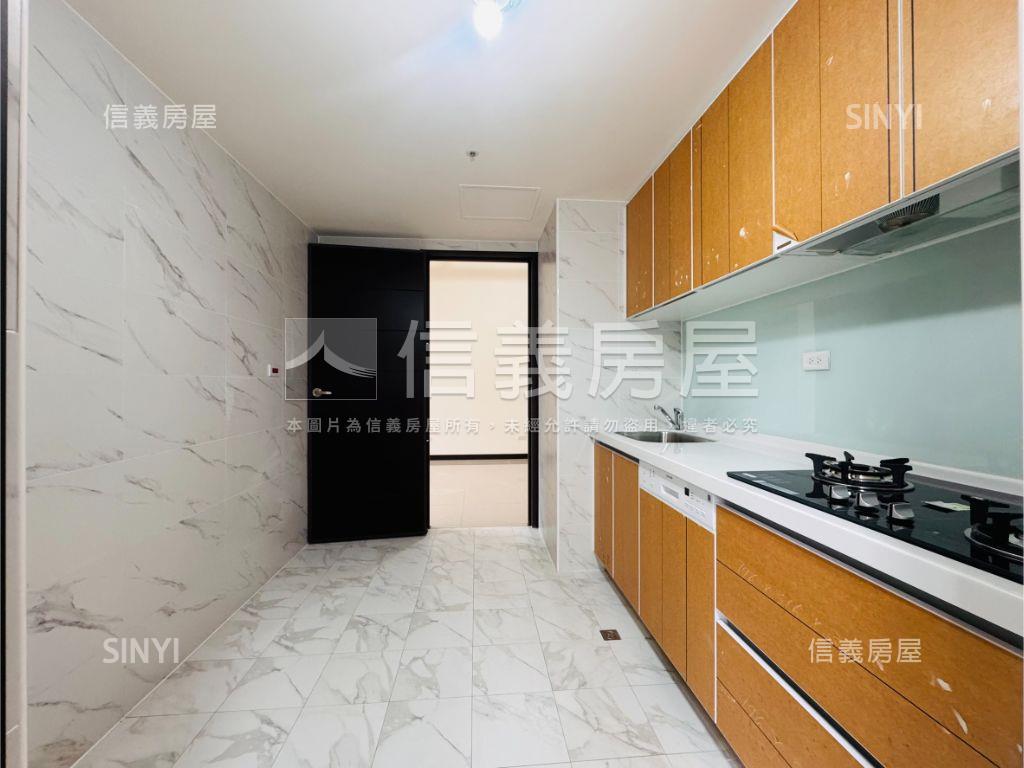 推薦【捷運高樓皇翔泱美】房屋室內格局與周邊環境