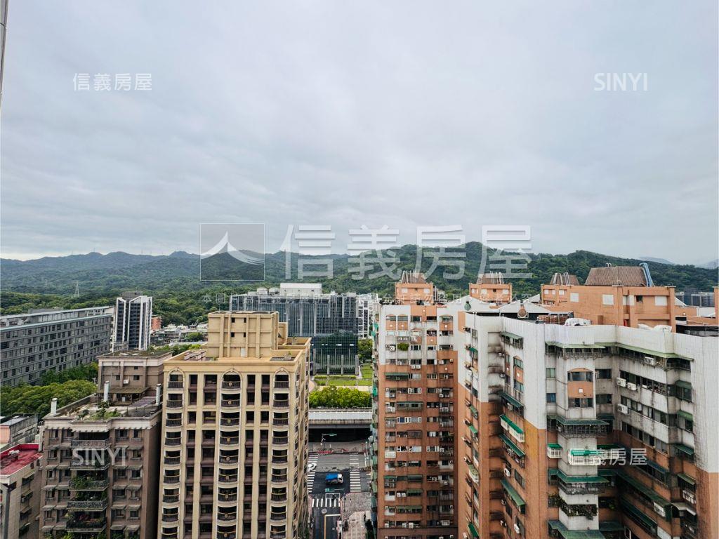 推薦【捷運高樓皇翔泱美】房屋室內格局與周邊環境