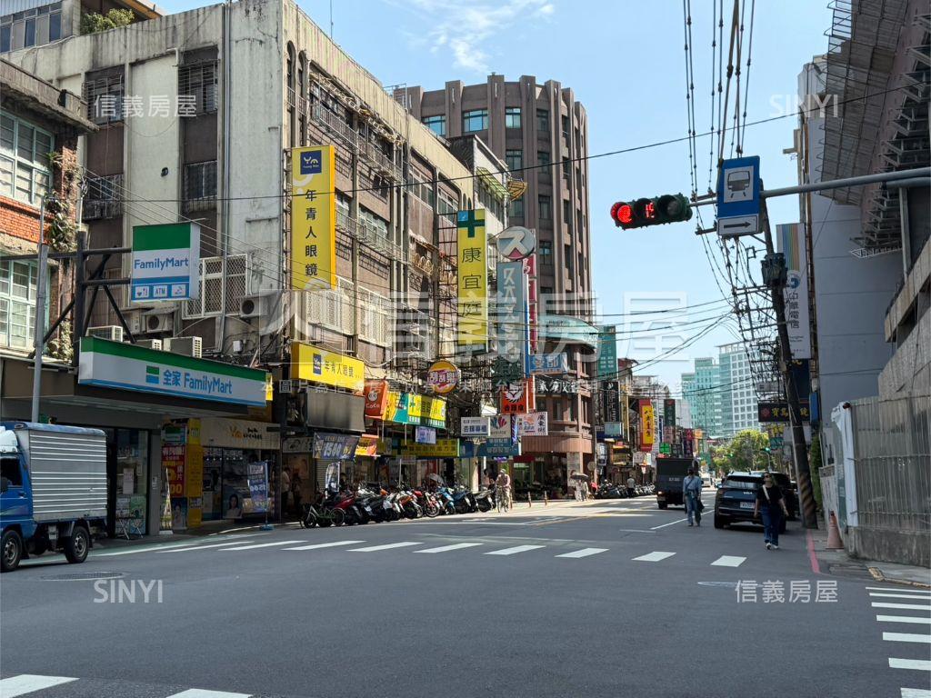 景美捷運精美大套房房屋室內格局與周邊環境