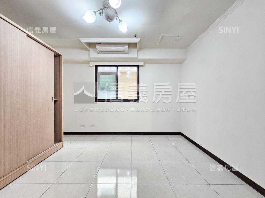 美麗歐洲溫馨套房房屋室內格局與周邊環境