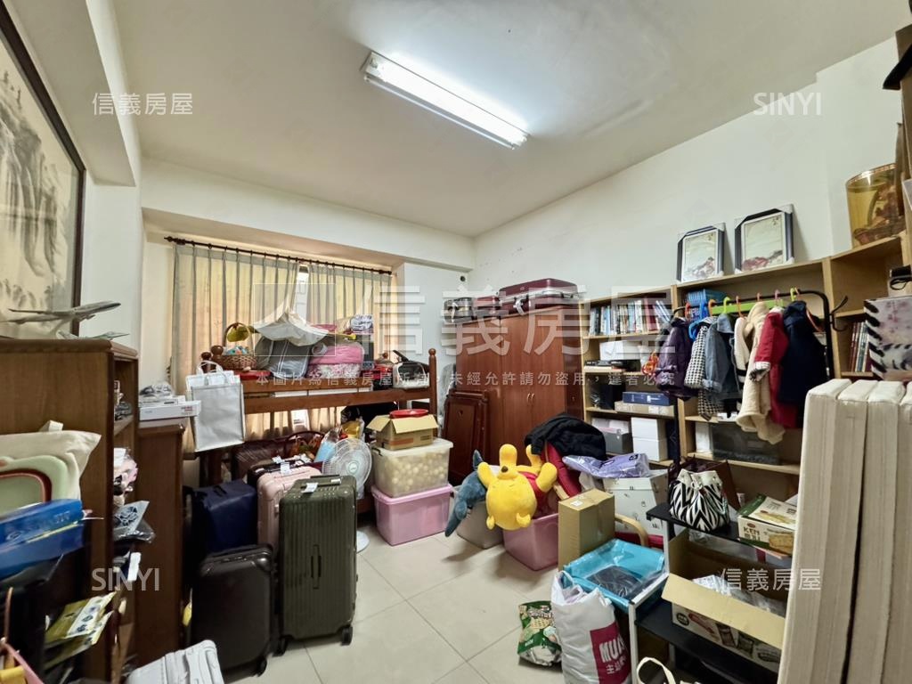 優秀！面寬約８米氣派別墅房屋室內格局與周邊環境