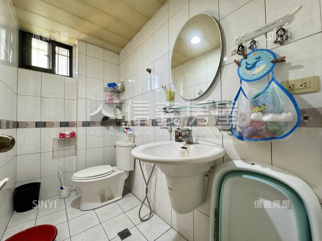 優秀！面寬約８米氣派別墅房屋室內格局與周邊環境