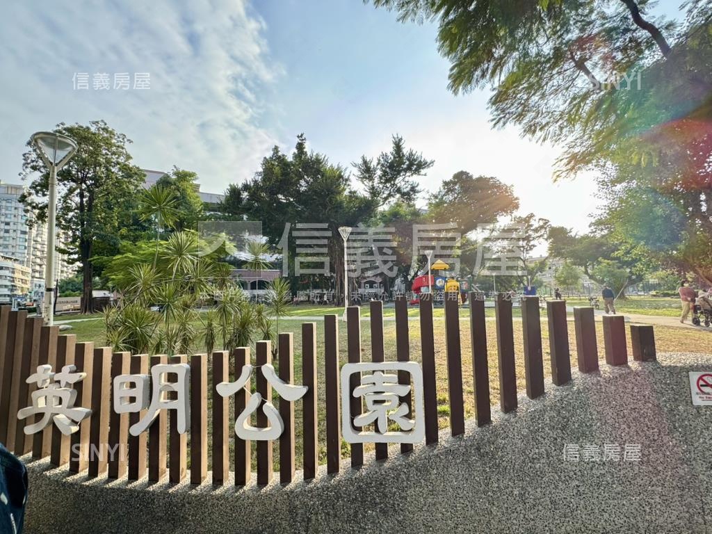 優秀！面寬約８米氣派別墅房屋室內格局與周邊環境