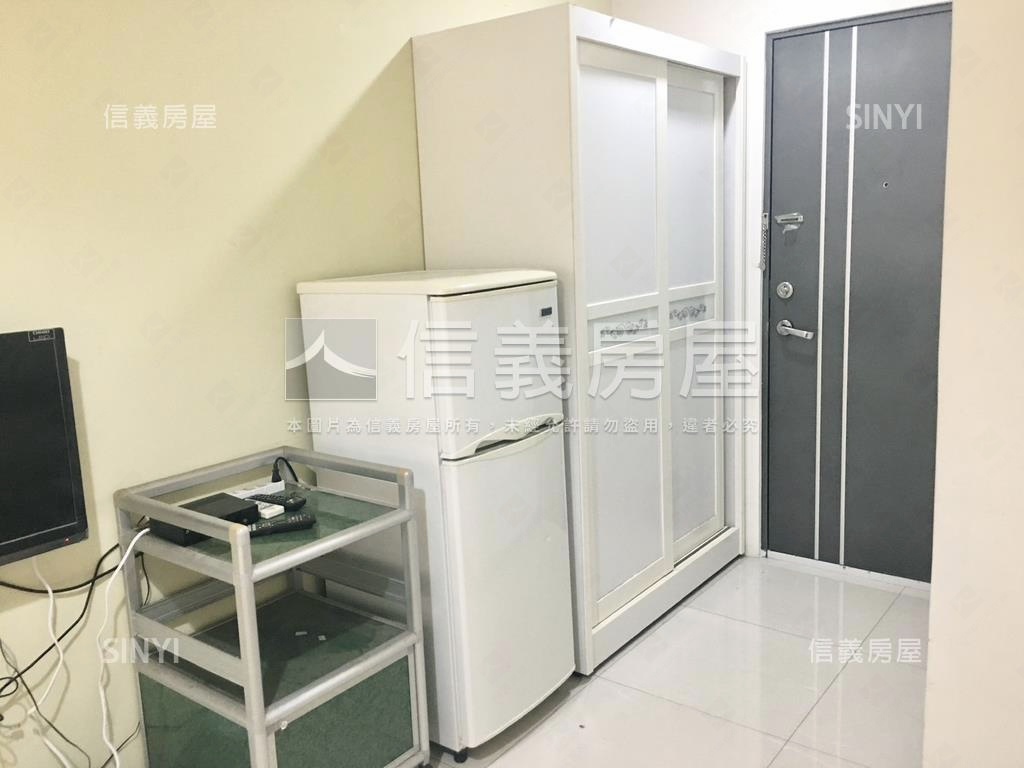 新埔雙捷運公寓二樓房屋室內格局與周邊環境