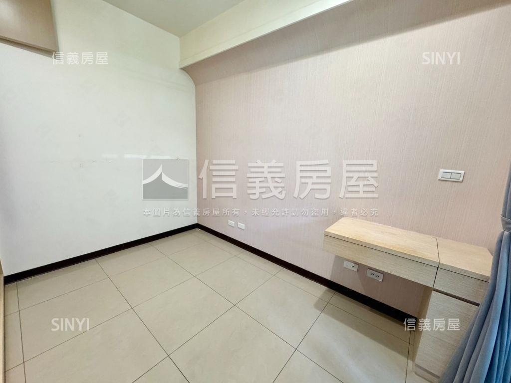 新時代面中庭美屋房屋室內格局與周邊環境