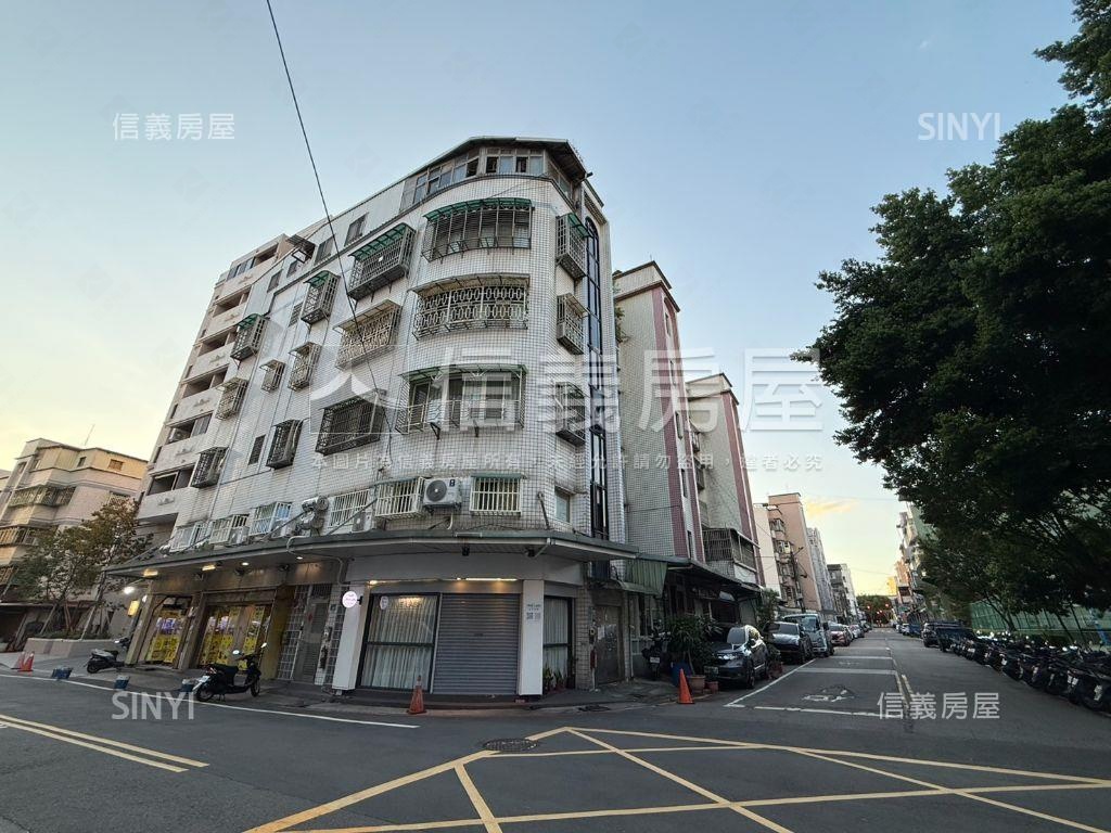 長庚黃金收租店面套房房屋室內格局與周邊環境