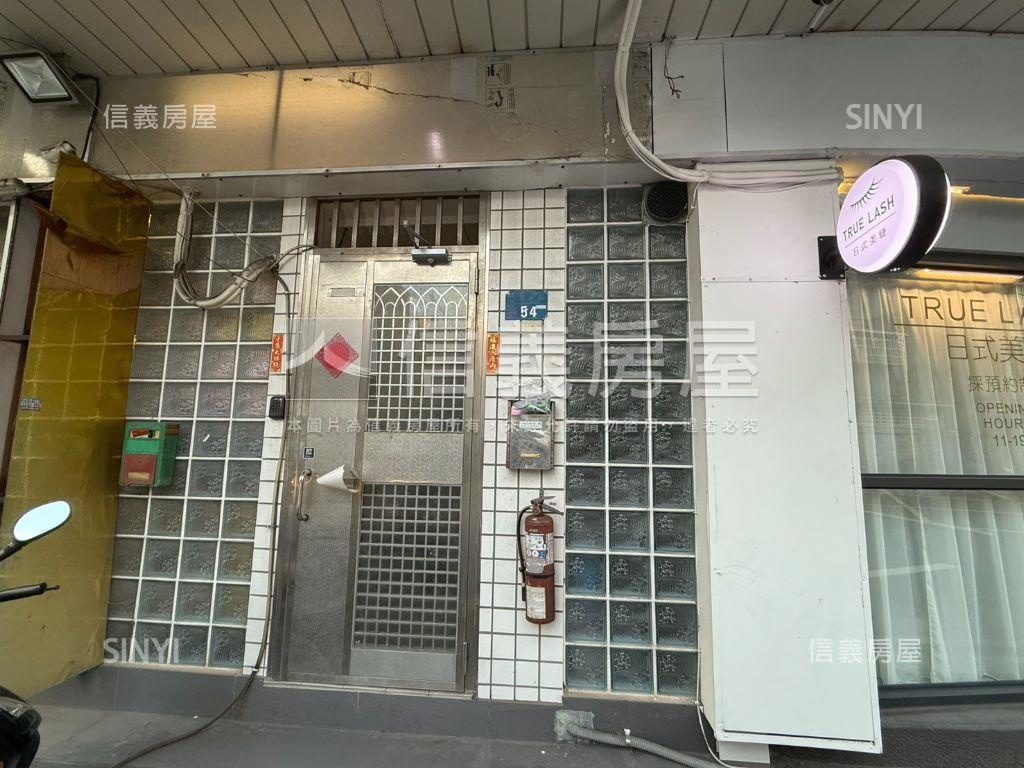 長庚黃金收租店面套房房屋室內格局與周邊環境