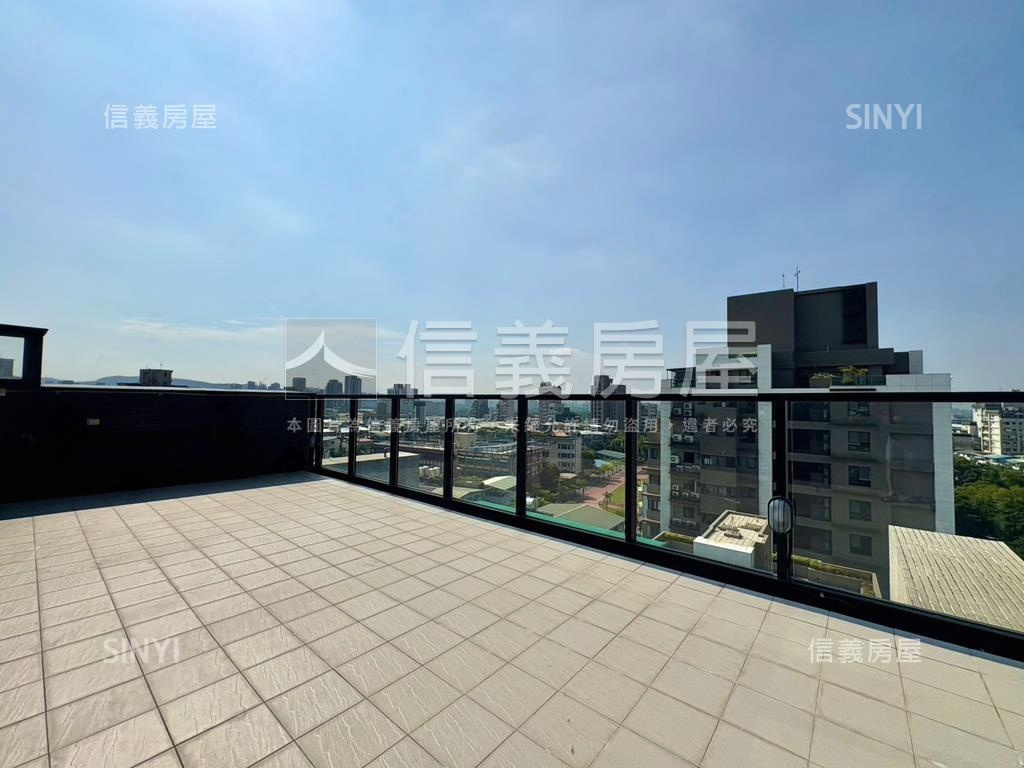 捷運２房精緻露臺戶房屋室內格局與周邊環境