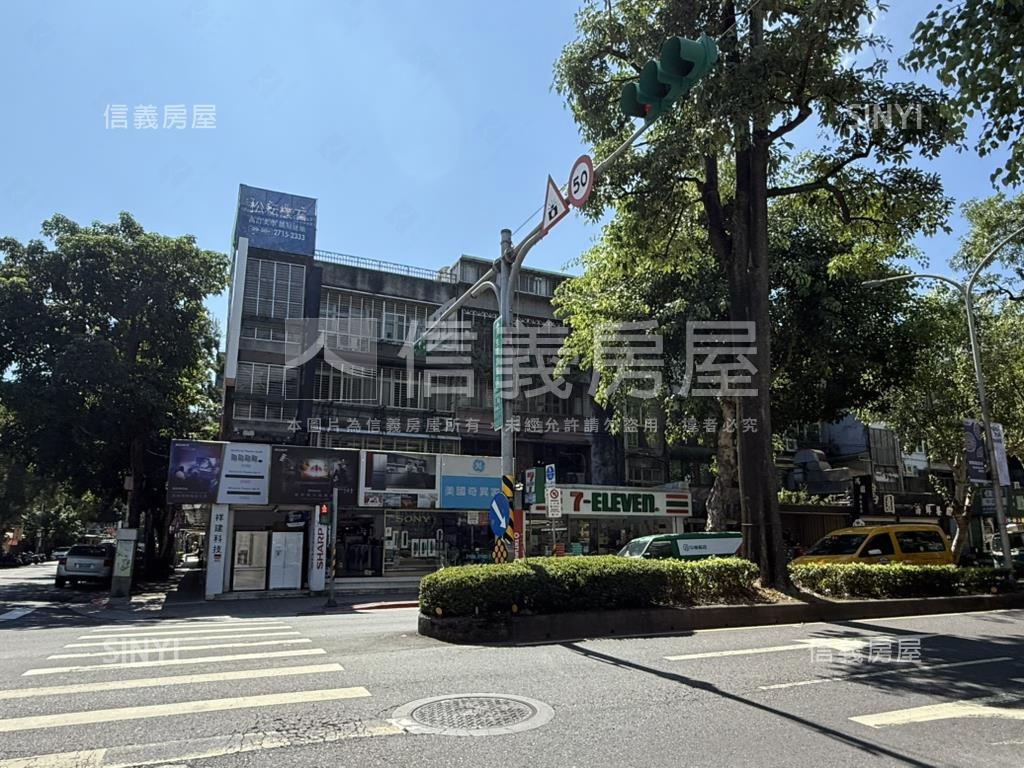 正民生東路黃金連鎖店面房屋室內格局與周邊環境