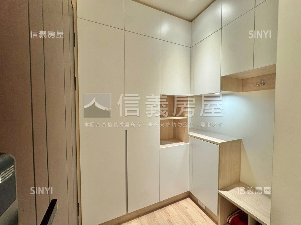 陞霖執美精裝戶兩房平面車房屋室內格局與周邊環境