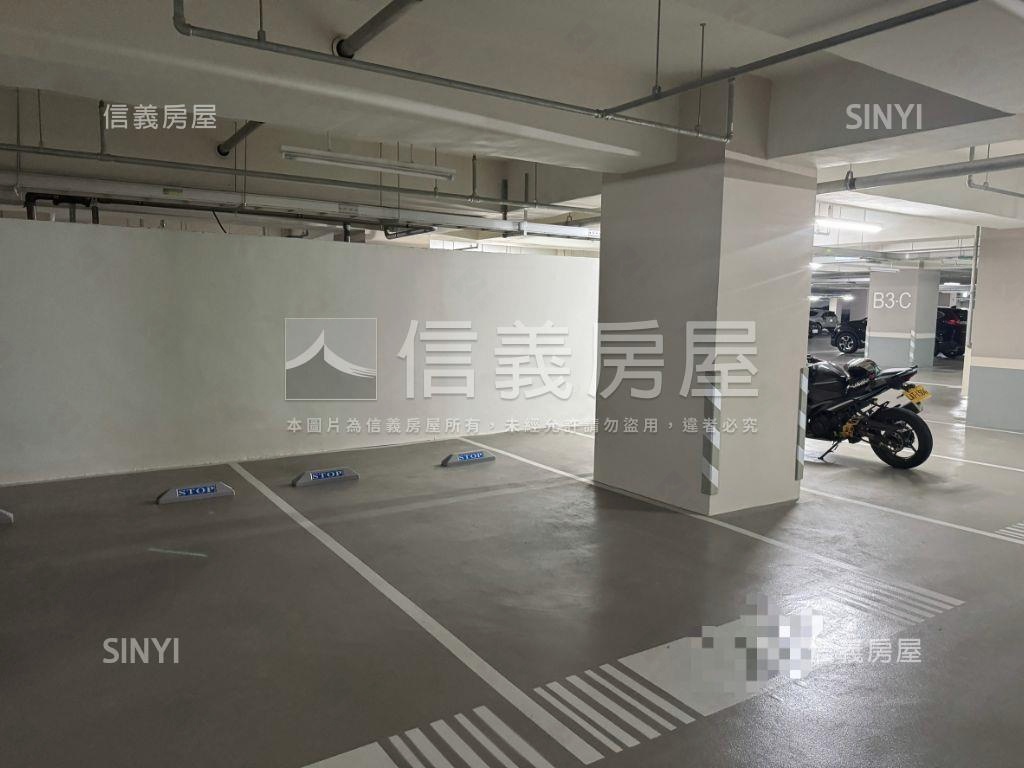 陞霖執美精裝戶兩房平面車房屋室內格局與周邊環境