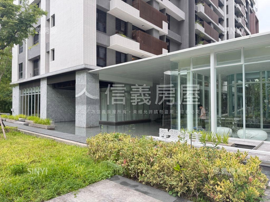 陞霖執美精裝戶兩房平面車房屋室內格局與周邊環境