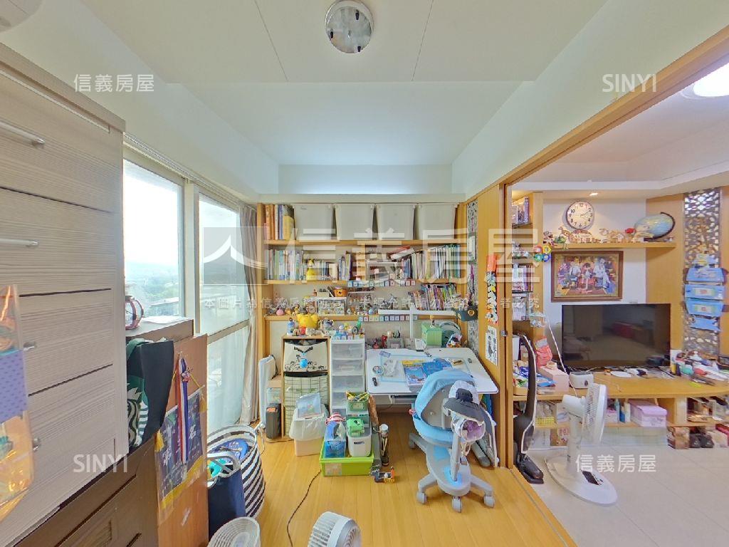 世界公園精美電梯三房房屋室內格局與周邊環境