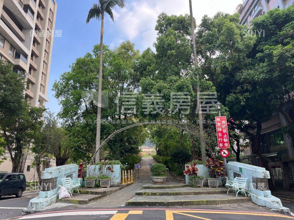 醉夢溪畔電梯美景樓中樓房屋室內格局與周邊環境