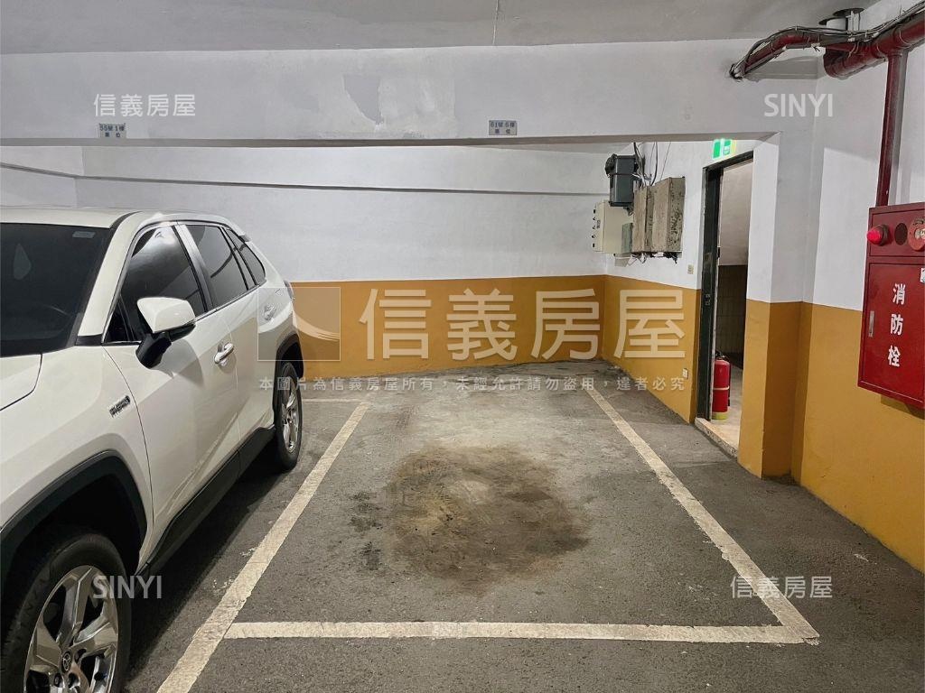 醉夢溪畔電梯美景樓中樓房屋室內格局與周邊環境
