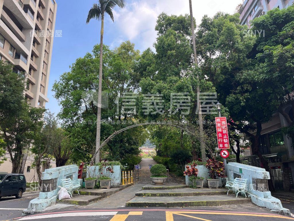 醉夢溪畔電梯美景樓中樓房屋室內格局與周邊環境