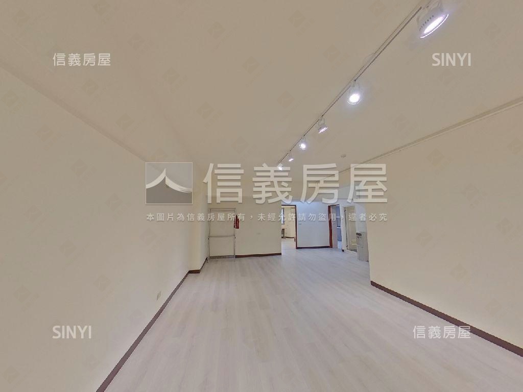 遠見大三房有車位房屋室內格局與周邊環境