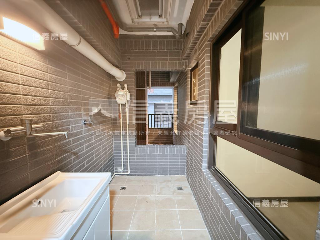 全新未住！市鎮之櫻樹梢戶房屋室內格局與周邊環境