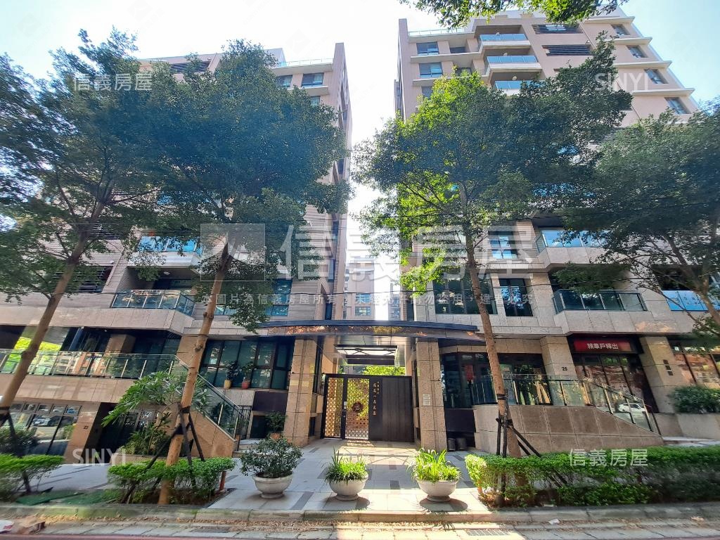 優質龍鳳黃金店面房屋室內格局與周邊環境