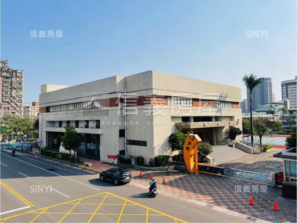 約８米大面寬臨路整棟透店房屋室內格局與周邊環境