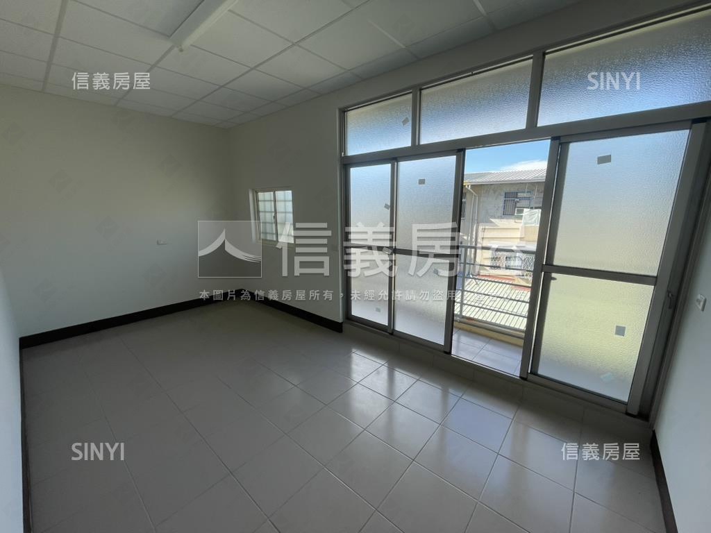 台鳳新整理透天房屋室內格局與周邊環境