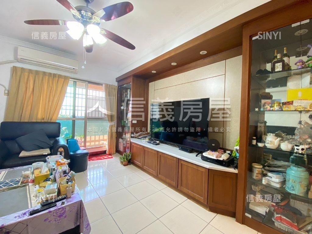 降價◆高樓視野三房附車位房屋室內格局與周邊環境