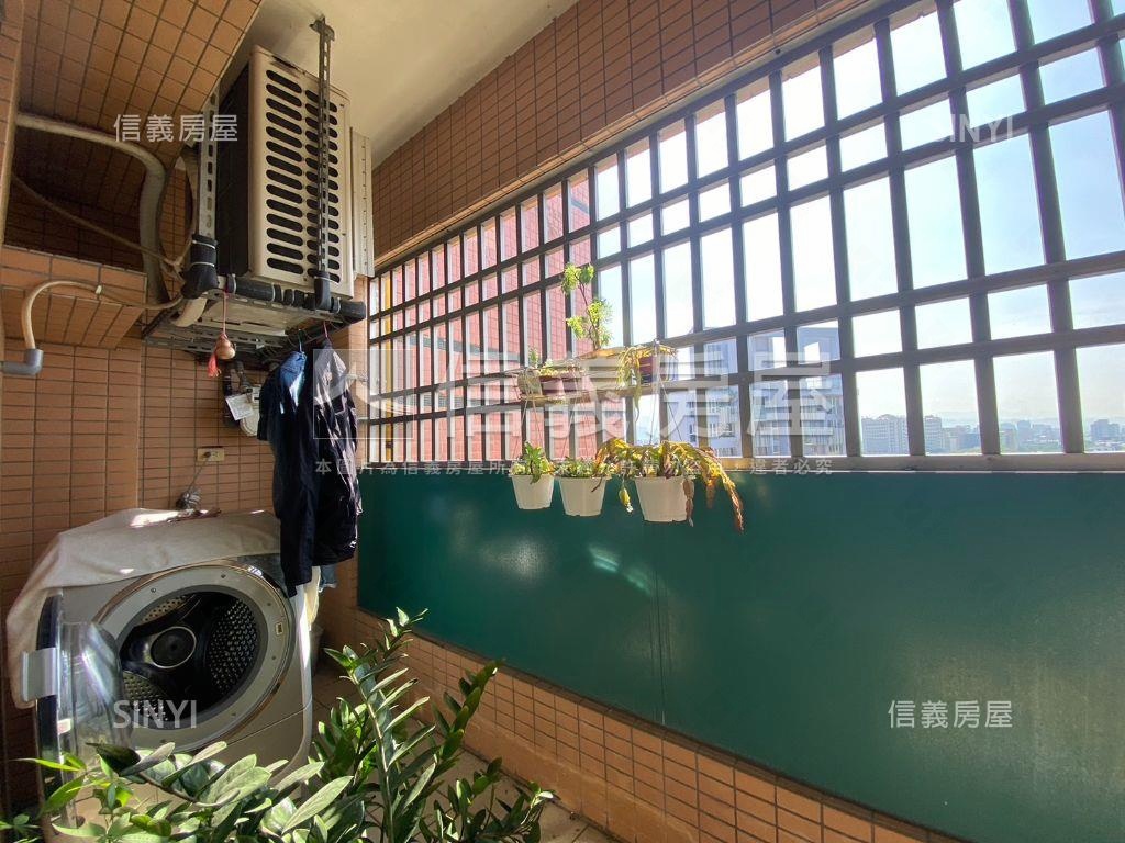 降價◆高樓視野三房附車位房屋室內格局與周邊環境