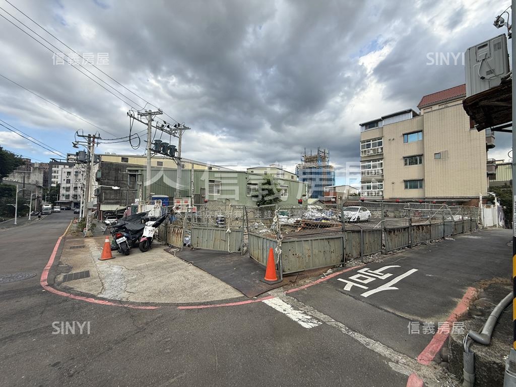 双站Ａｃｅ兩房房屋室內格局與周邊環境