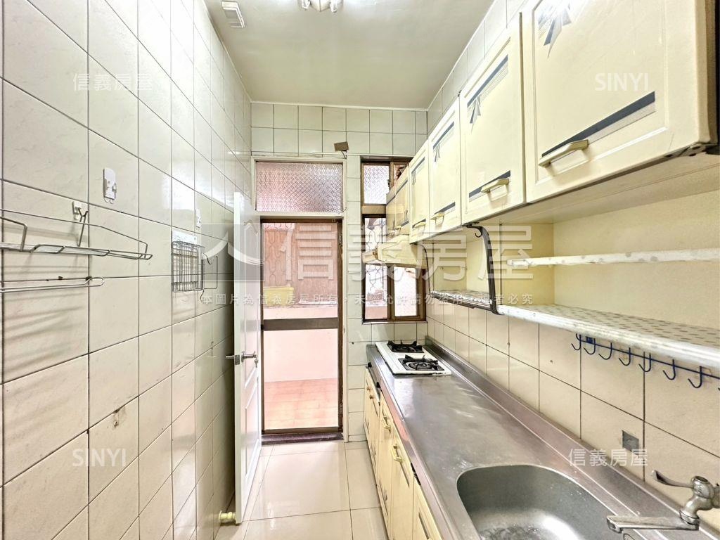 方正格局前後採光美寓房屋室內格局與周邊環境
