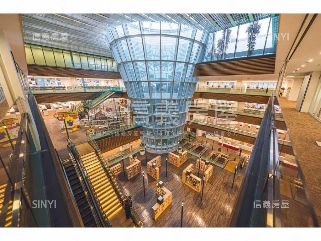 五星一品三房房屋室內格局與周邊環境