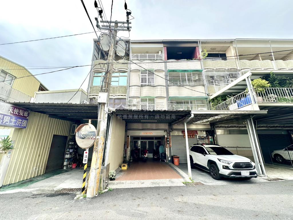 府安路近北區傳統透天房屋室內格局與周邊環境