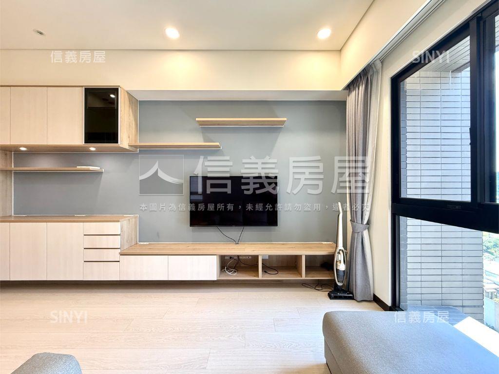 專任｜高鐵｜鉑悅高樓兩房房屋室內格局與周邊環境