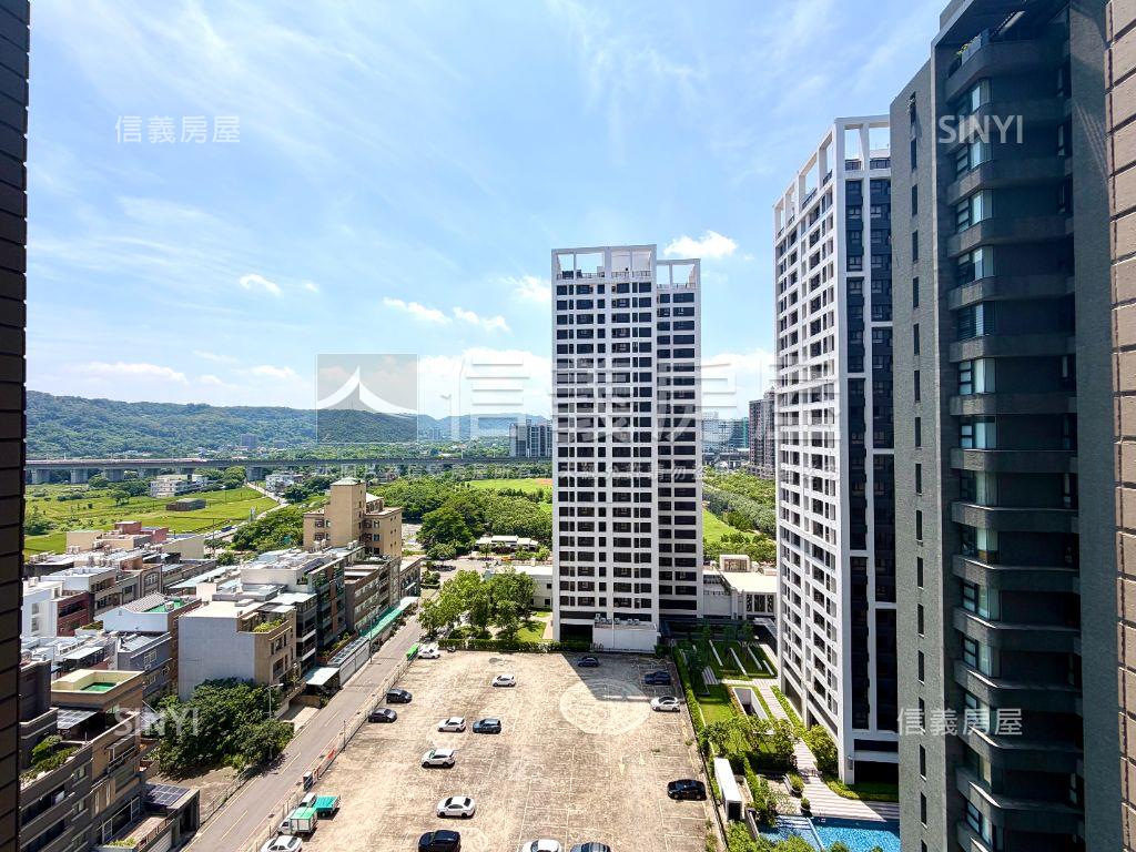 專任｜高鐵｜鉑悅高樓兩房房屋室內格局與周邊環境