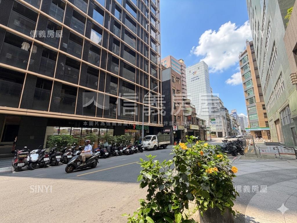 民權西路漂亮兩房房屋室內格局與周邊環境