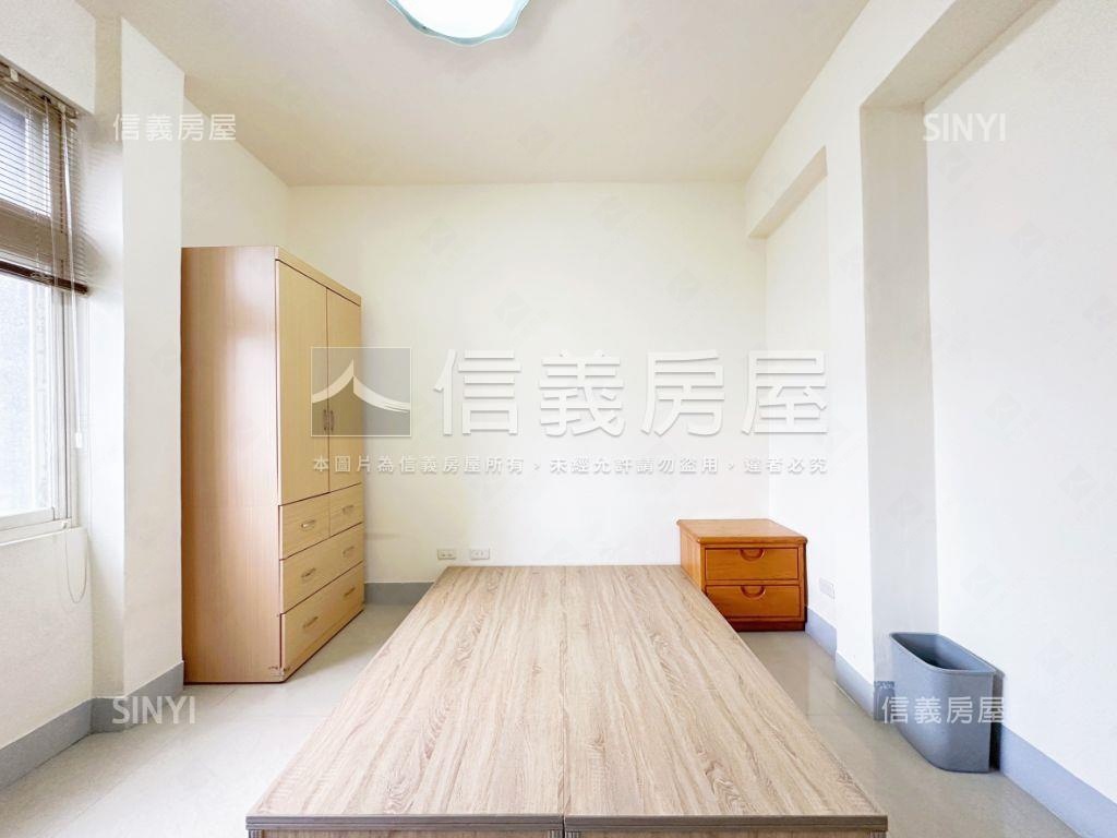 校園靜景黃金三樓宅房屋室內格局與周邊環境