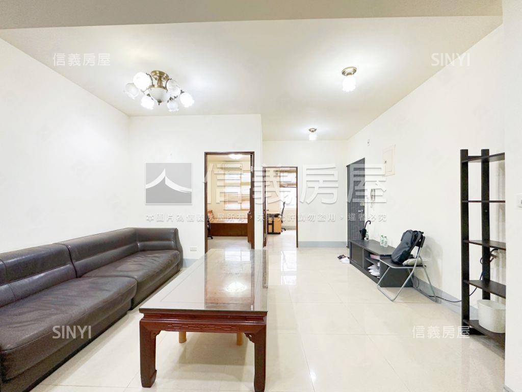 校園靜景黃金三樓宅房屋室內格局與周邊環境