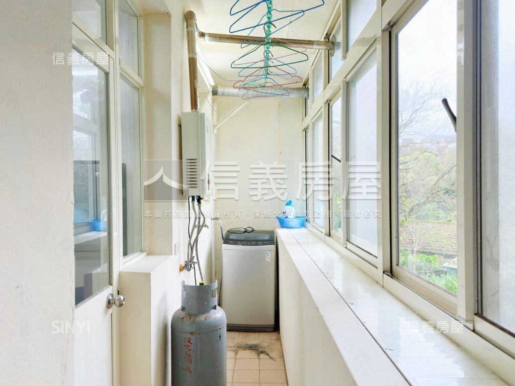 校園靜景黃金三樓宅房屋室內格局與周邊環境