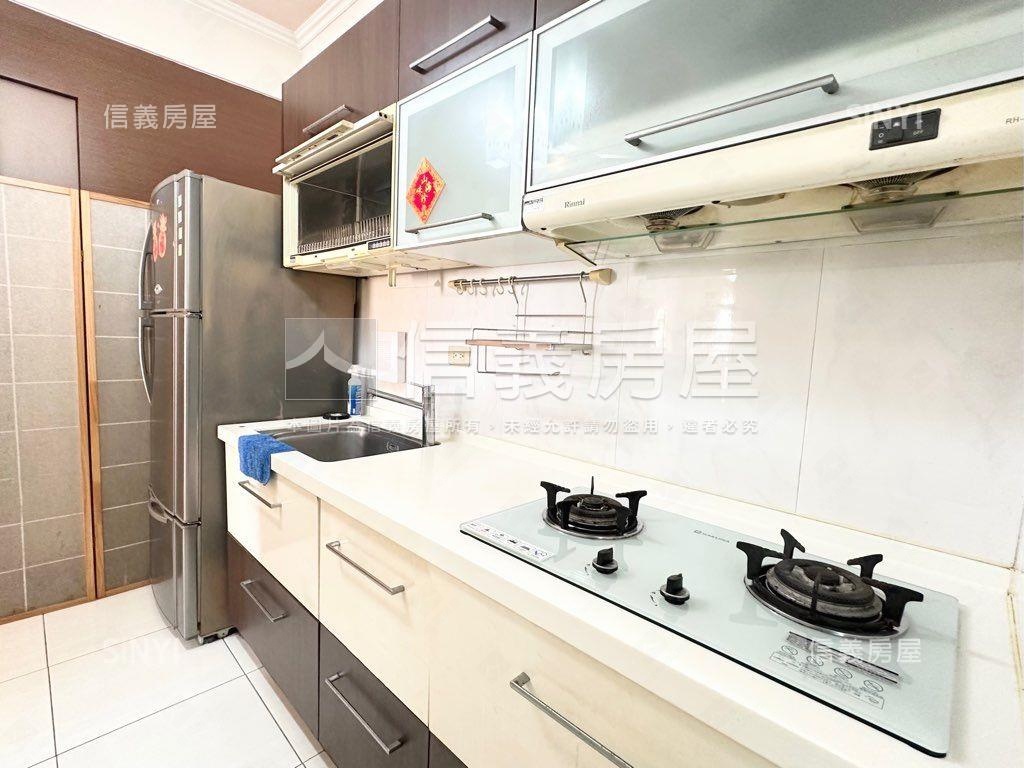 農１６強勢回歸質感２＋１房屋室內格局與周邊環境