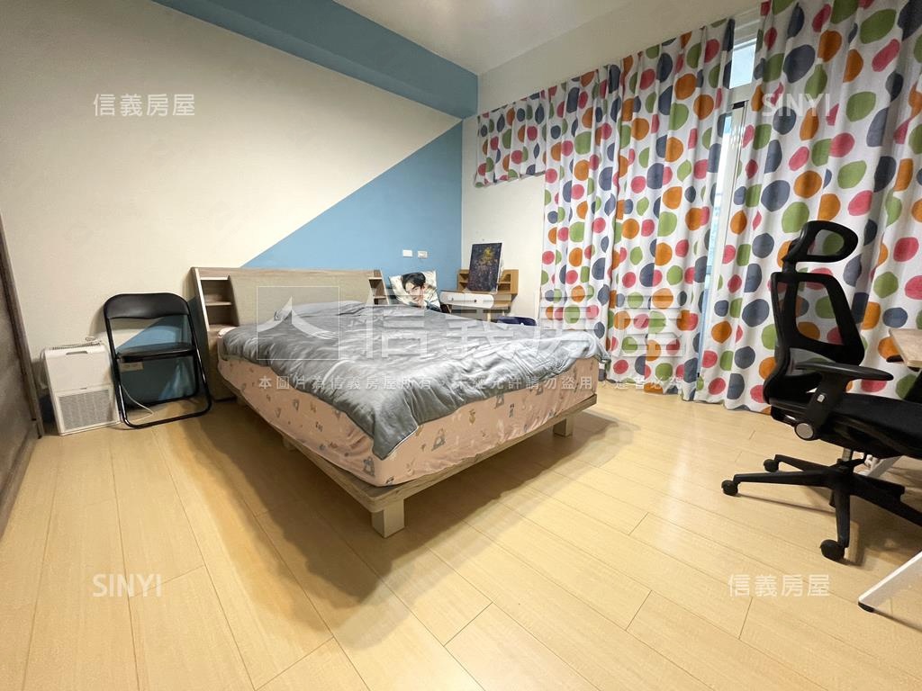 近中山商圈震後臨路店墅房屋室內格局與周邊環境