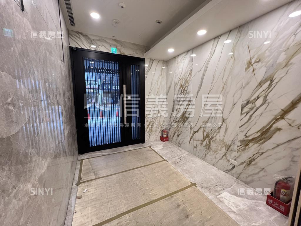 德悅悅山景高樓房屋室內格局與周邊環境