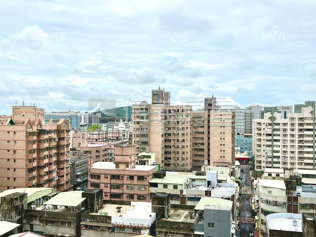 都會公園首排景觀三房房屋室內格局與周邊環境
