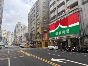 林森二路大面寬角窗店霸