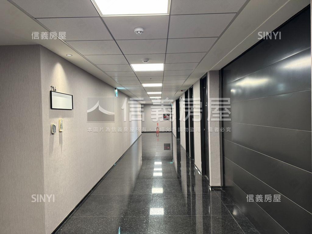 台灣科技Ａ辦高樓景觀三車房屋室內格局與周邊環境