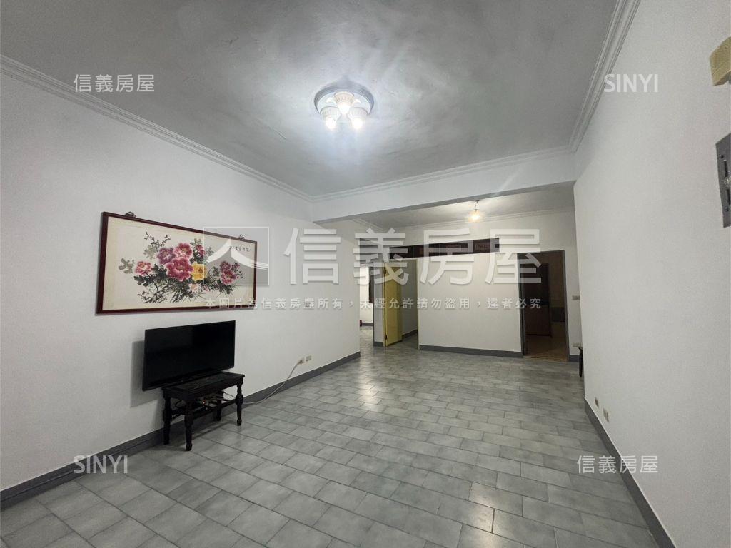 松山小城●綠意近鄰二樓房屋室內格局與周邊環境