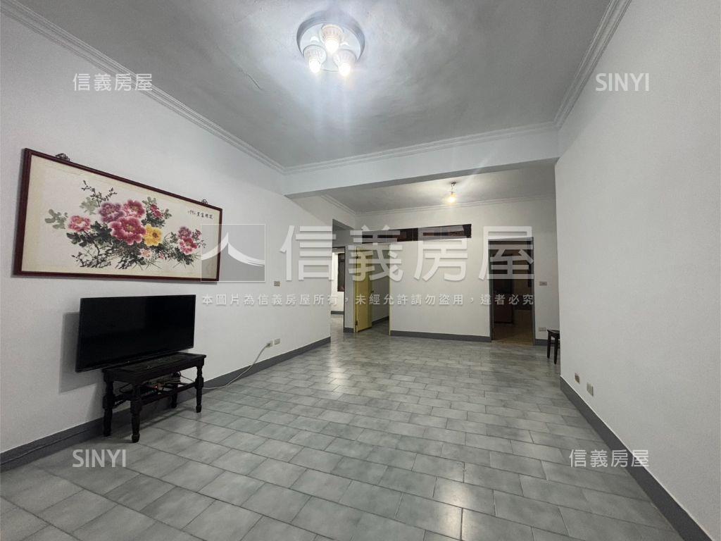 松山小城●綠意近鄰二樓房屋室內格局與周邊環境