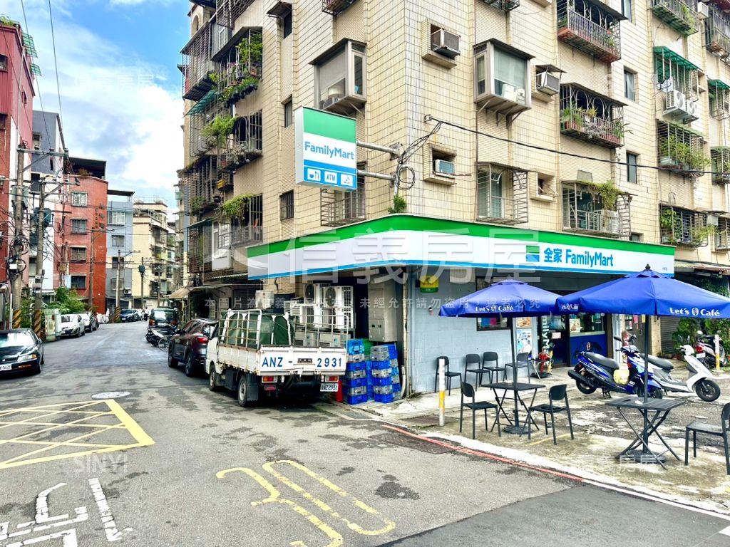 松山小城●綠意近鄰二樓房屋室內格局與周邊環境