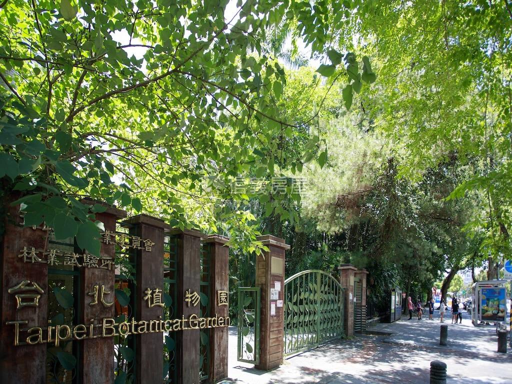 萬象ሻ丘房屋室內格局與周邊環境