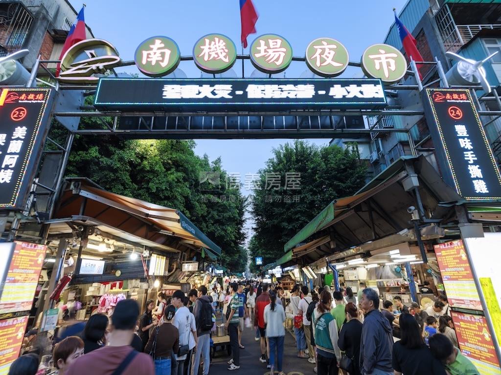 萬象ሻ丘房屋室內格局與周邊環境