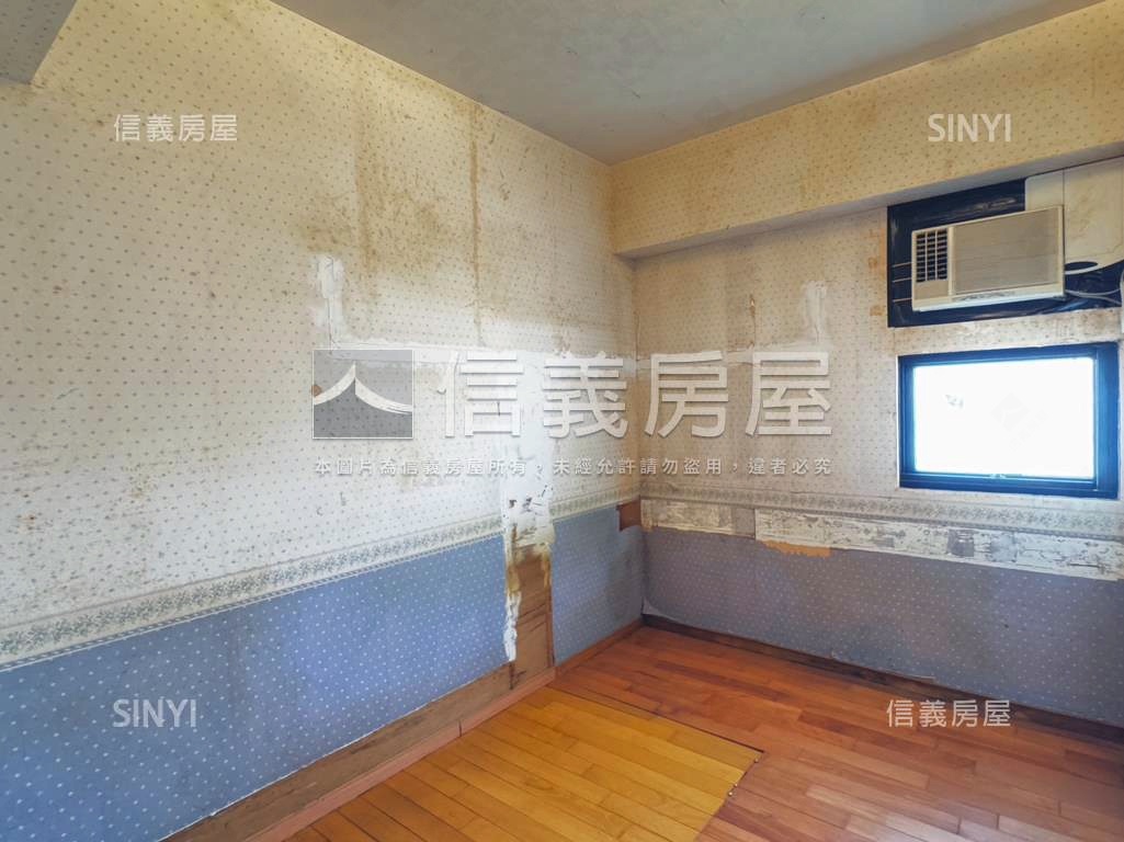日月光高樓景觀帶車位房屋室內格局與周邊環境
